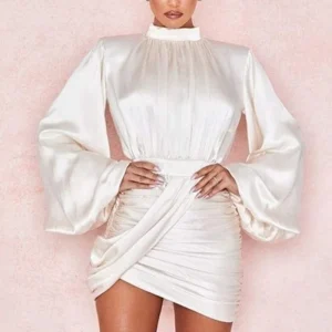 Robe Satin Blanche Drapée - DESTOCKAGE