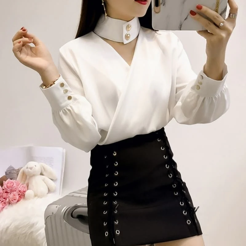 Blouse Satin Blanc Ras De Cou – Image 2