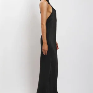 Robe Satin Noire Dos