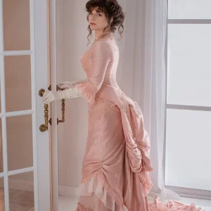 Robe Edwardienne
