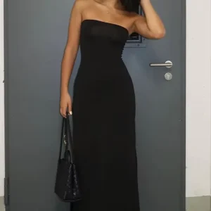 Robe longue tube noire