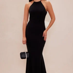 Robe noir avec noeud