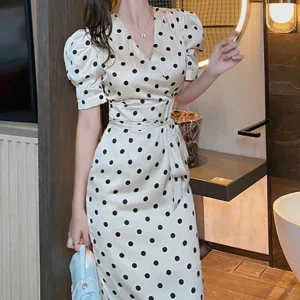 Robe portefeuille à pois