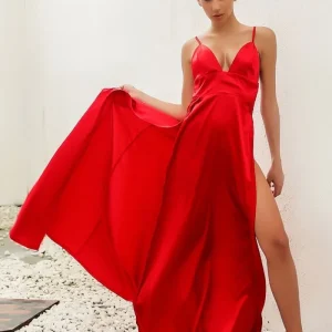 Robe Satin Rouge Longue Glamour - DESTOCKAGE
