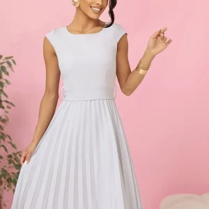 Robe midi plissée chic pour baptême