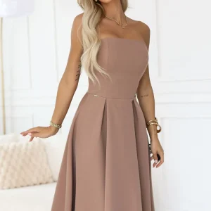 Robe bustier beige évasée