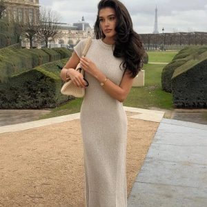 Robe été longue en maille col rond manches courtes
