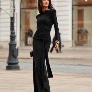 Robe longue manches longues noire